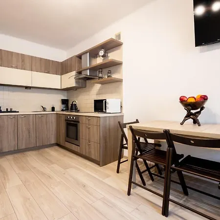 The Soul Of Nowa Huta - Free Garage Appartement *