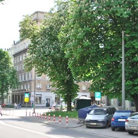 Apartment The Soul Of Nowa Huta - Free Garage Krakau