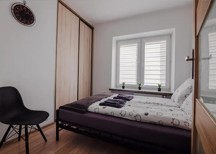 The Soul Of Nowa Huta - Free Garage *