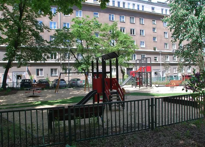 The Soul Of Nowa Huta - Free Garage Daire *